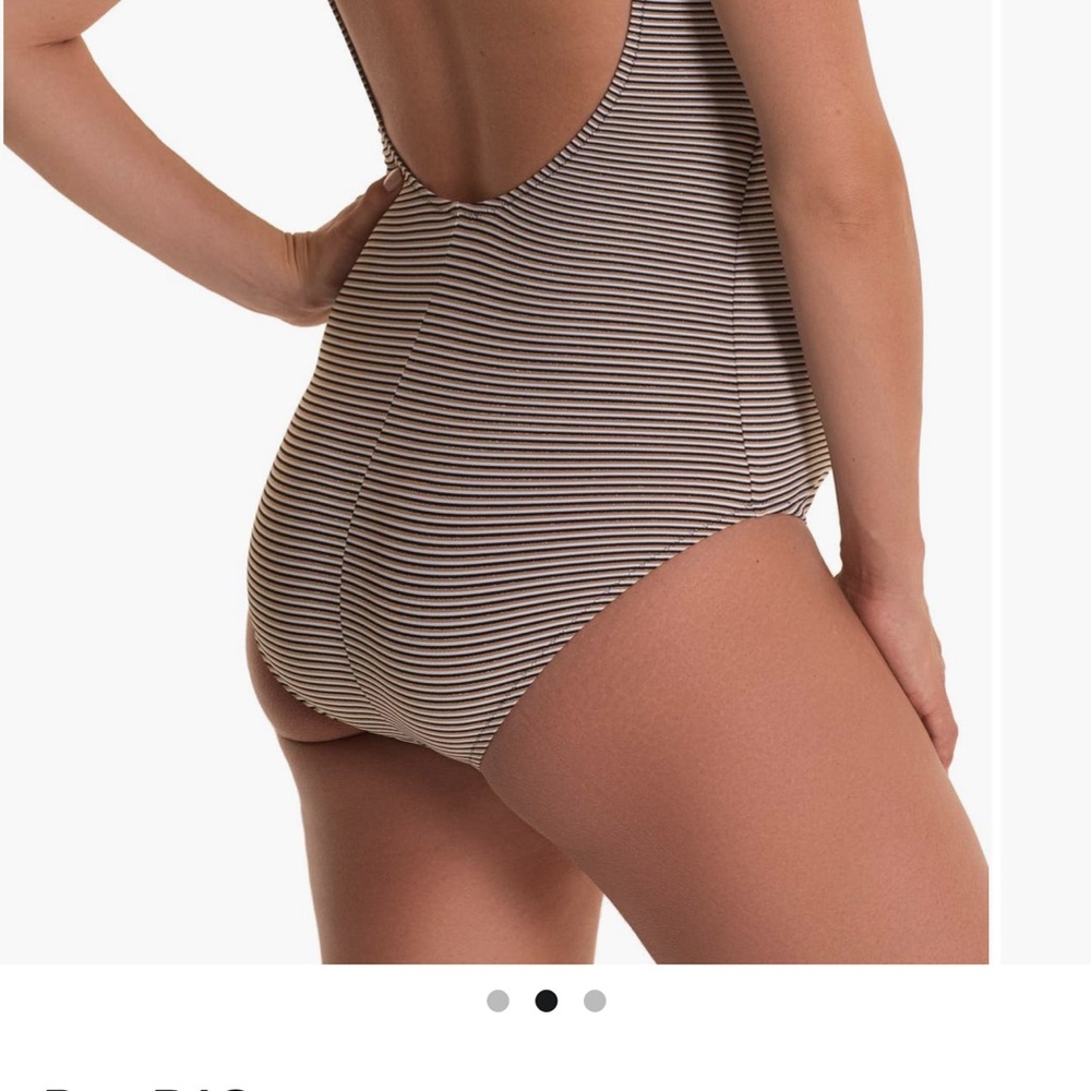 Pez D’Or Maternity Swimsuit - Picture 9 of 9